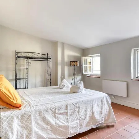 Le Saint Louis - Duplex Hyper Centre - Proche Gare Apartment